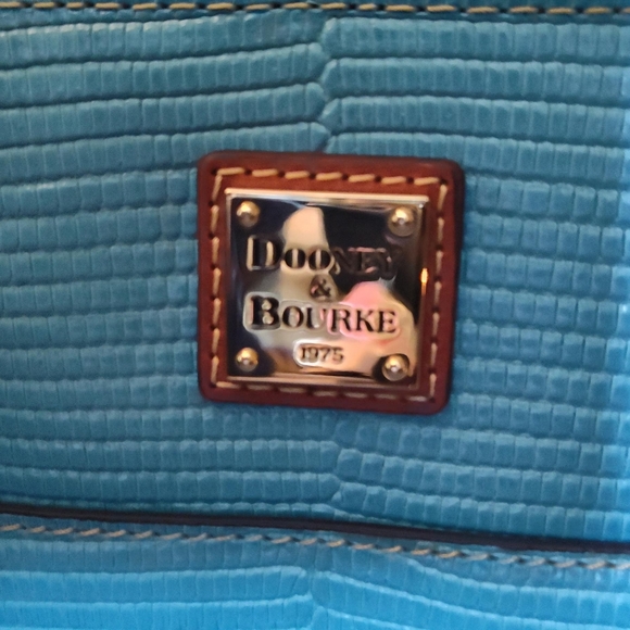 Dooney & Bourke Embodied Leather small Lexington - Picture 2 of 7